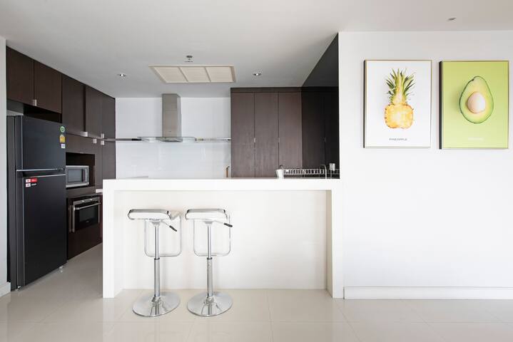 3BR Luxury Private Residence , Chitlom gallery image 5