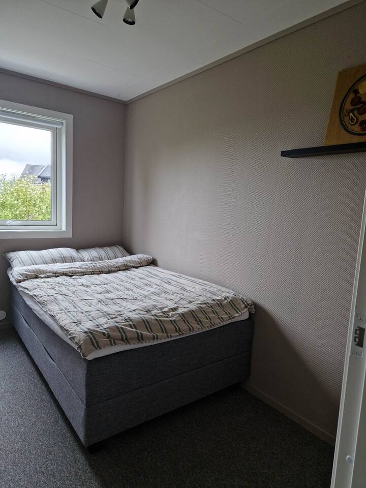 საძინებელი 2