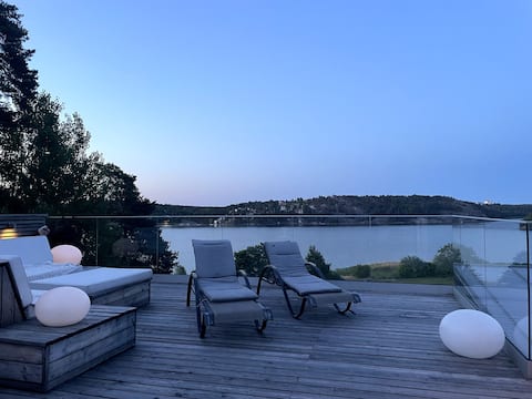 Magical view. 15 min from Stockholm