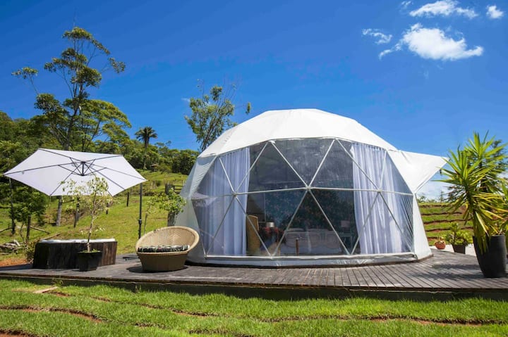 Cupola geodetica in montagna. Colazione inclusa - Cupole in affitto a  Antônio Carlos, Santa Catarina, Brasile - Airbnb