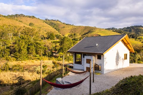 Imóvel de sucesso: Chalet 1 with hot tub, heated floor and air conditioning em Minas Gerais