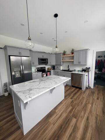 Newly built chalet! gallery image 2