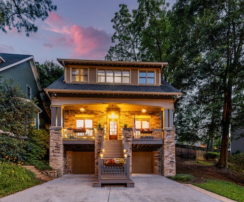 Luxury~Spacious Home in Downtown Historic Norcoss