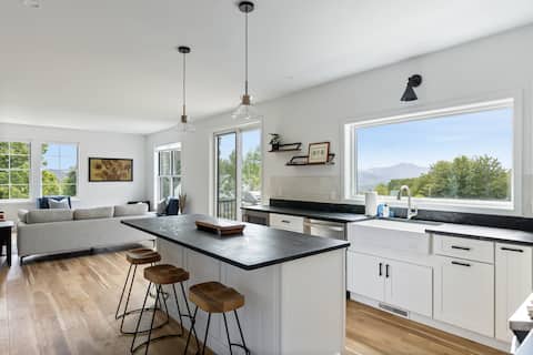 Luxury Vermont Escape Minutes to Stowe