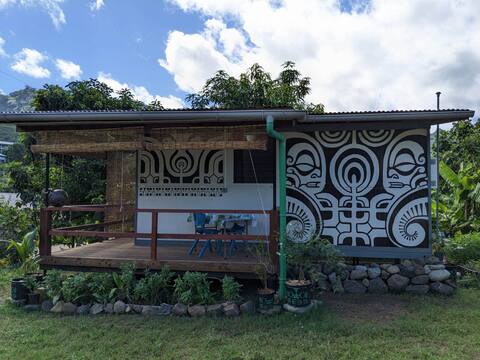 "Noho Mai" Private Bungalow Marquises