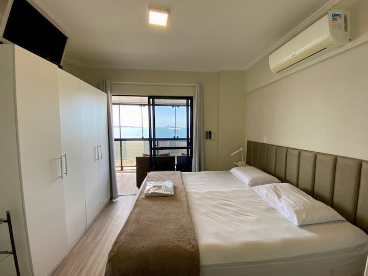 Საძინებელი - წინა მხარე 1