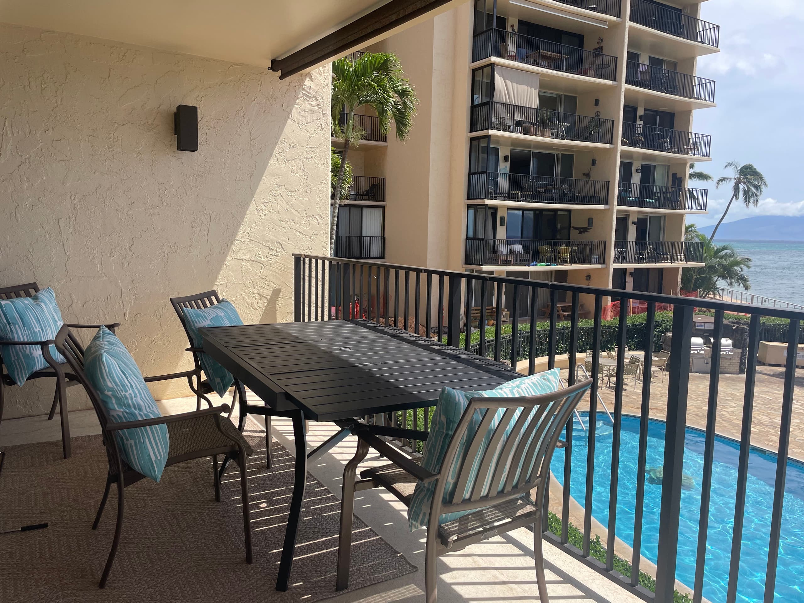 Condo in Lahaina · ★4.79 · 2 bedrooms · 2 beds · 2 shared baths - Image 20