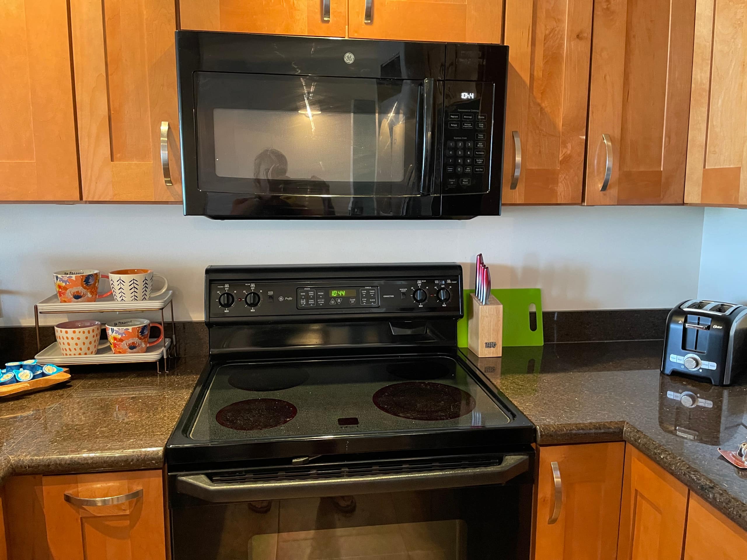 Condo in Lahaina · ★4.79 · 2 bedrooms · 2 beds · 2 shared baths - Image 27