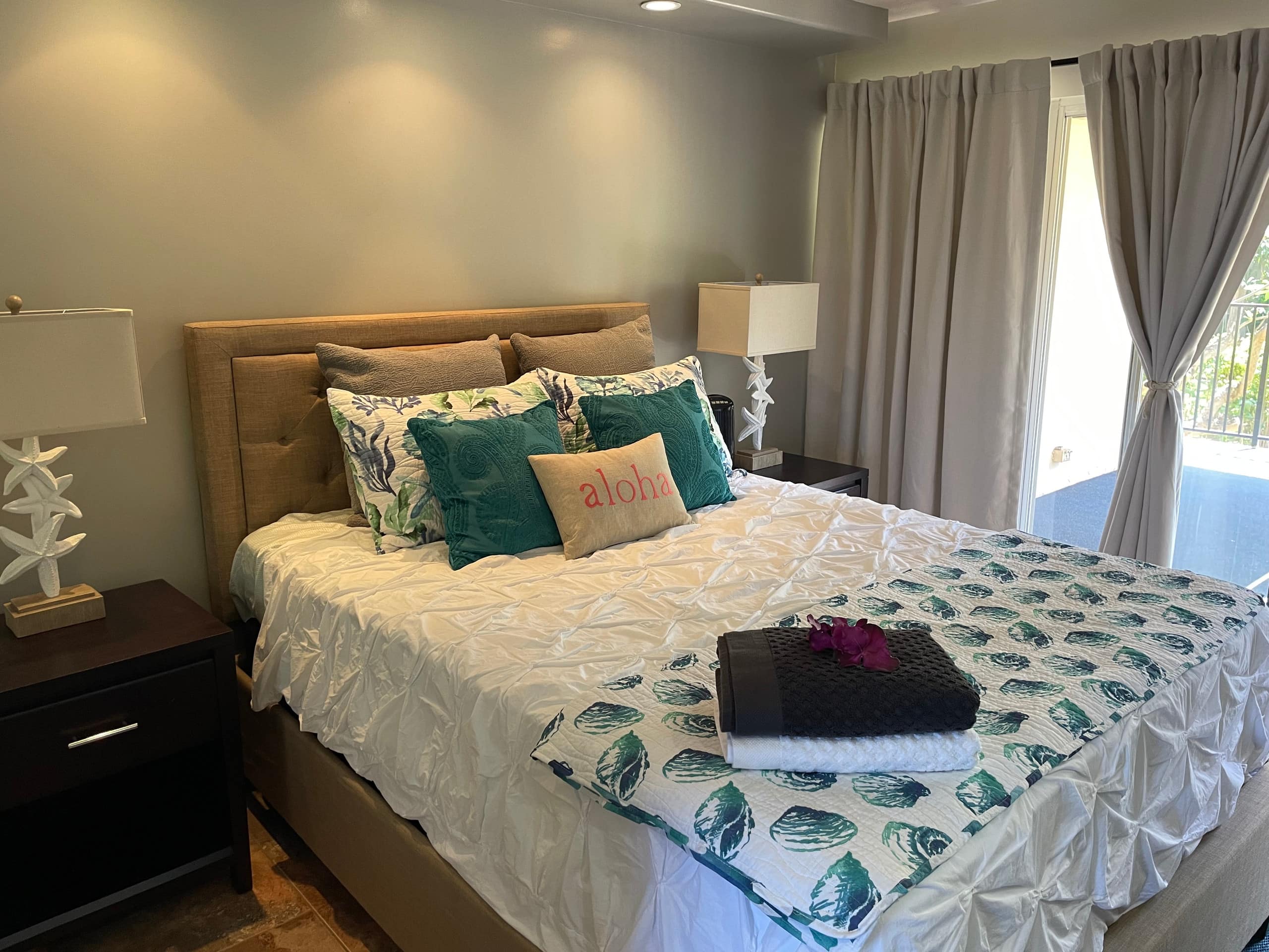 Condo in Lahaina · ★4.79 · 2 bedrooms · 2 beds · 2 shared baths - Image 23