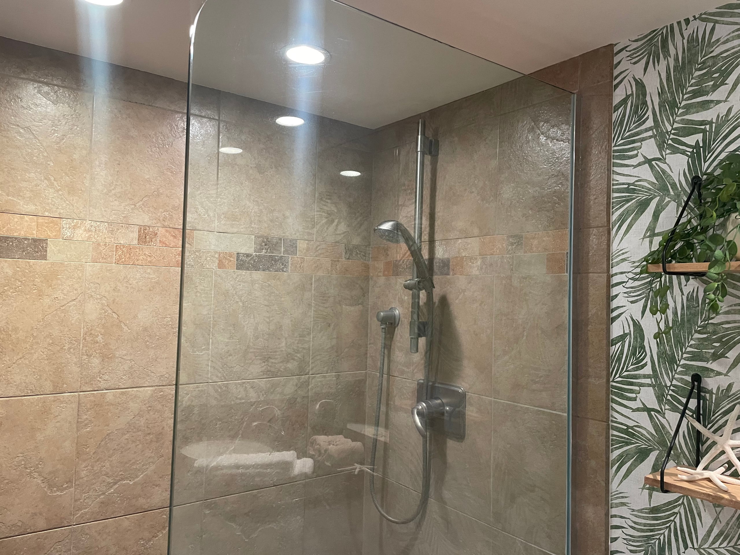 Condo in Lahaina · ★4.79 · 2 bedrooms · 2 beds · 2 shared baths - Image 10
