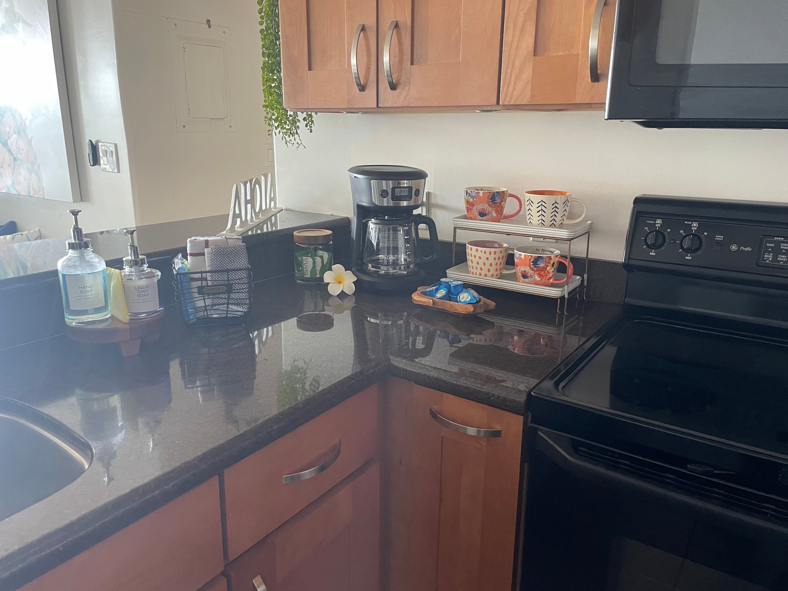 Condo in Lahaina · ★4.79 · 2 bedrooms · 2 beds · 2 shared baths - Image 17