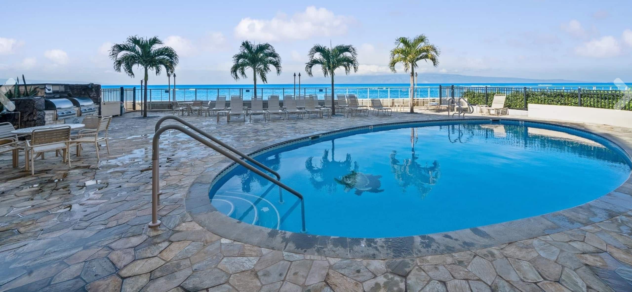 Condo in Lahaina · ★4.79 · 2 bedrooms · 2 beds · 2 shared baths - Image 11