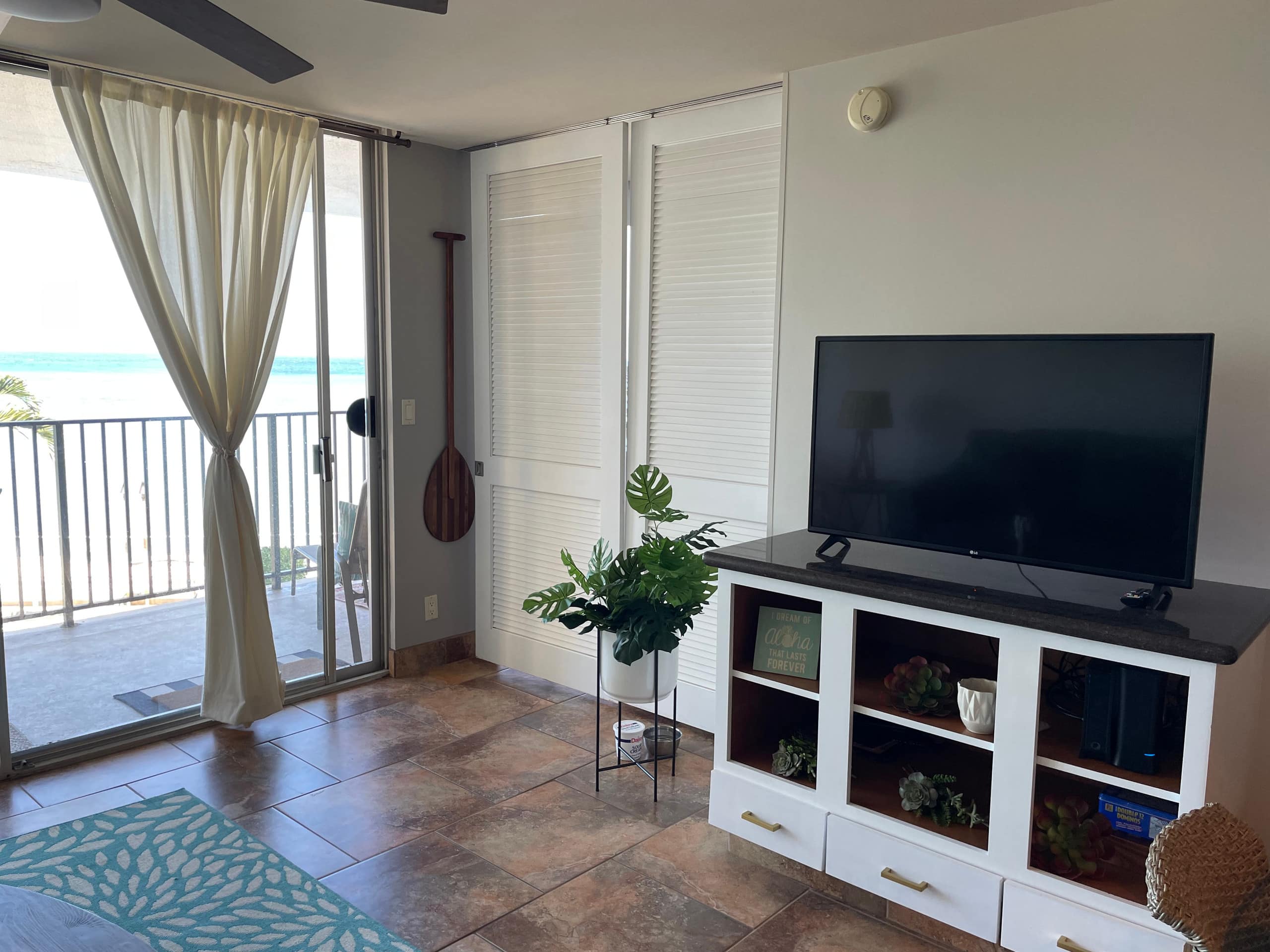 Condo in Lahaina · ★4.79 · 2 bedrooms · 2 beds · 2 shared baths - Image 2