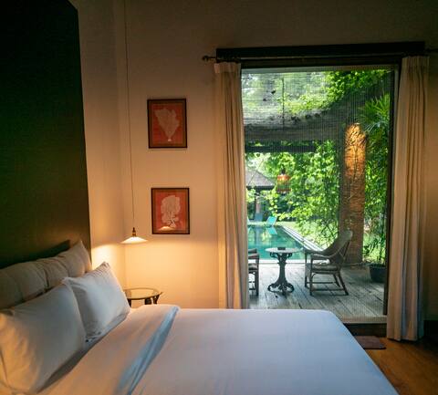 Coral Room, Chandra Residence Chiang Mai