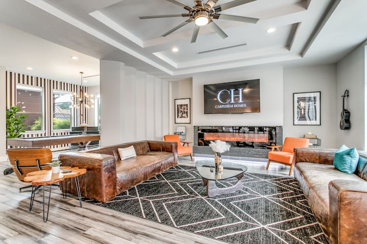 Pool Sauna Gym Pool Table Private Estate gallery image 3