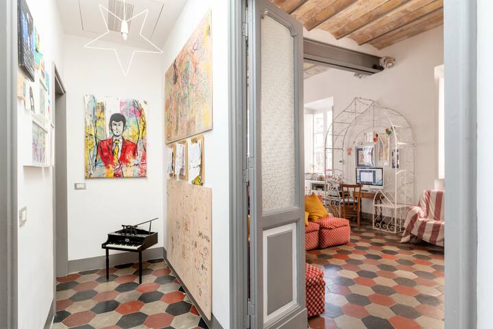 Rainbow luxury apartment Rome gallery image 5