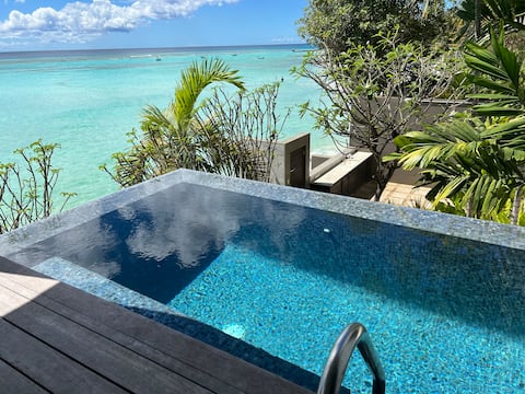 Ocean Reef 101 - Luxury Beachfront Condo