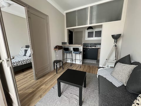 Top Airbnb: Two cozy rooms in the city center à Libération