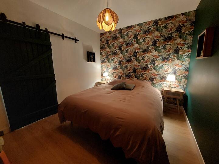 Chambre avec lit 160cm