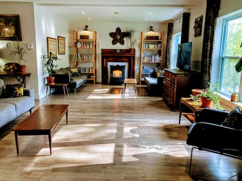 Large 3 bedroom house in downtown Corner Brook