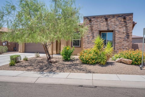 Design Dream | 4 BR 3 BA | Upscale | Garage | View