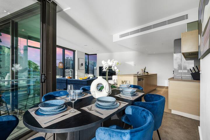 Blue Paradise & City View 3B2B2C Modern Furnishing gallery image 5