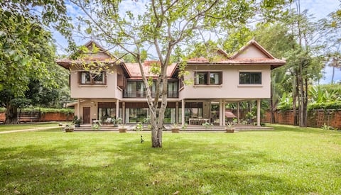 Serene Garden - Serviced Villa (3 BR, 6adt+6chld)