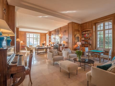 Maison familiale face à la plage