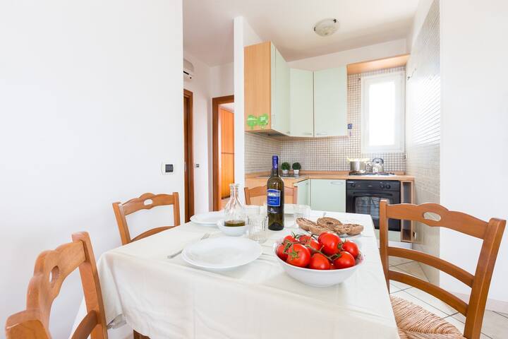 La Casa di Vivì vicino al mare gallery image 4