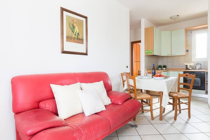 La Casa di Vivì vicino al mare gallery image 5