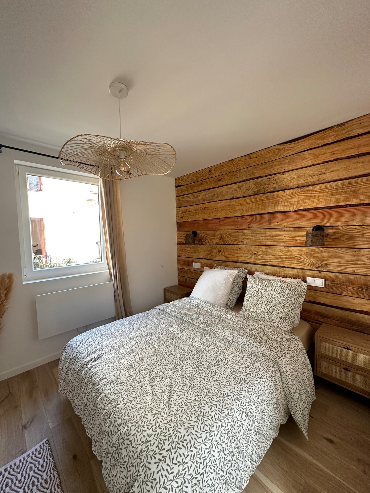 Chumba chenye starehe / mazingira ya asili. Kitanda 1 cha watu wawili 