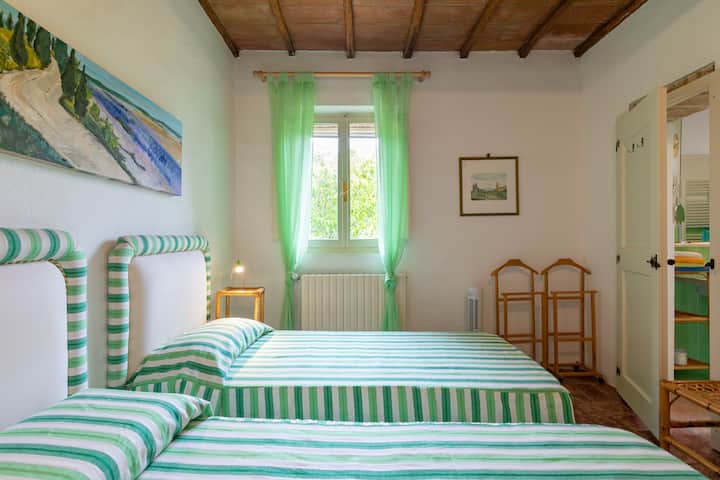 Spavaća soba 1
