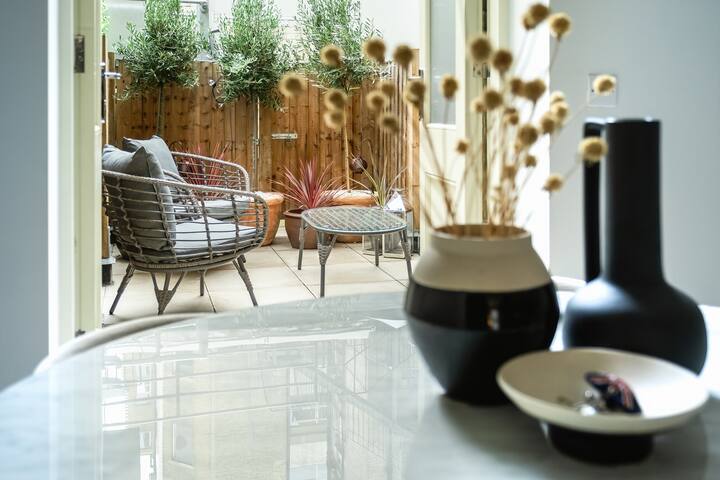 Stunning Central London Townhouse by Oxford Street gallery image 4