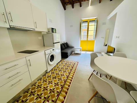 Top Airbnb: Loft with balconies and a large terrace en Patraix