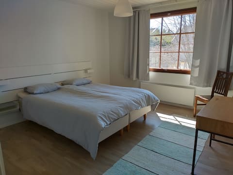 Spacious detached house