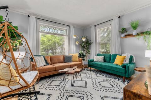NEW}Updated! Historic|Spacious