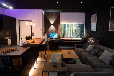 L 'Elégance Modern: Cozy Apartment, Home Cinema