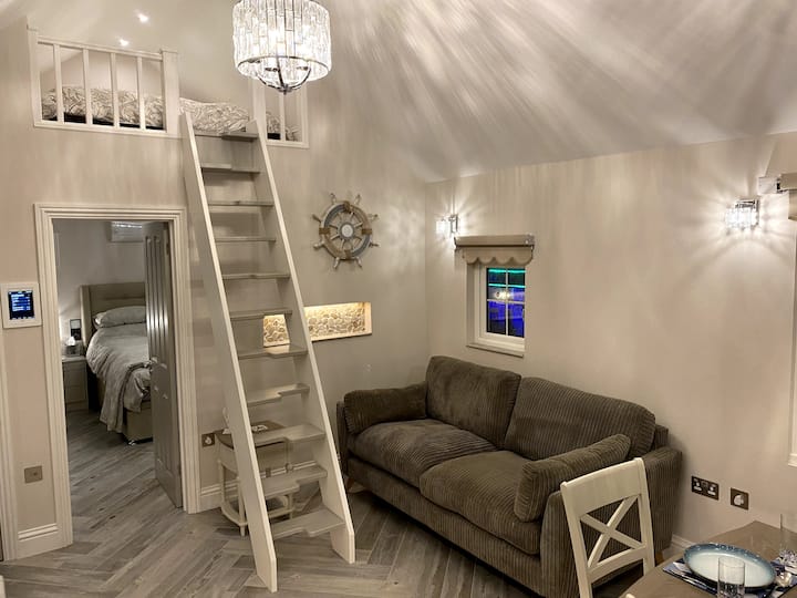 Luxury Beachside Smart-home - Folkestone