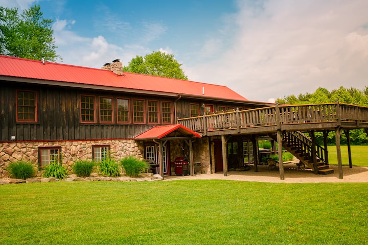 Manor Lodge | 7 Bedrooms, Hot Tub & Sauna