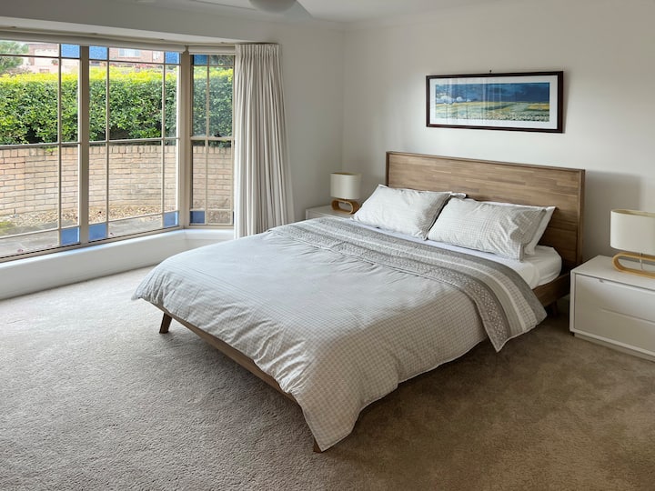 غرفة النوم 1