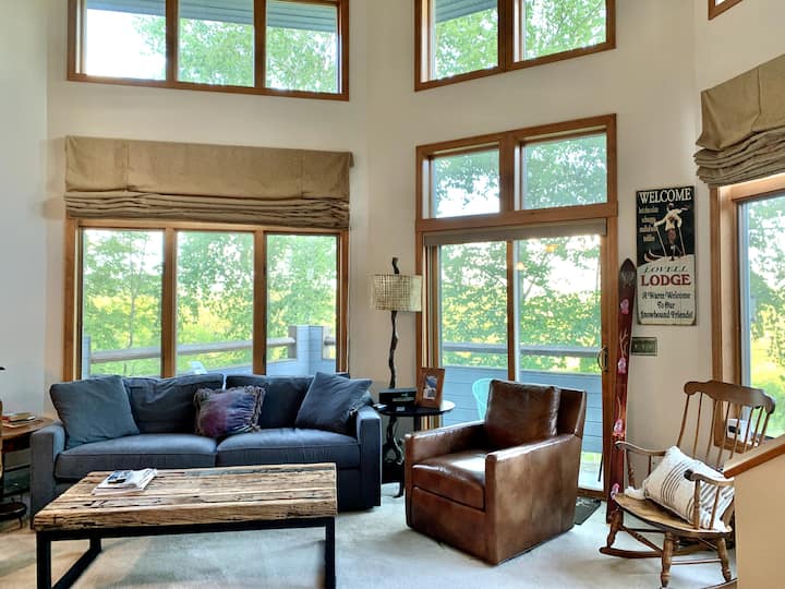 Powderhorn Village At Hermitage. - Wilmington, VT