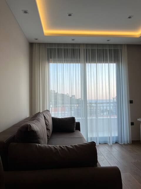 Popular Airbnb listing: Perla Delux apartment with see view in Brežine