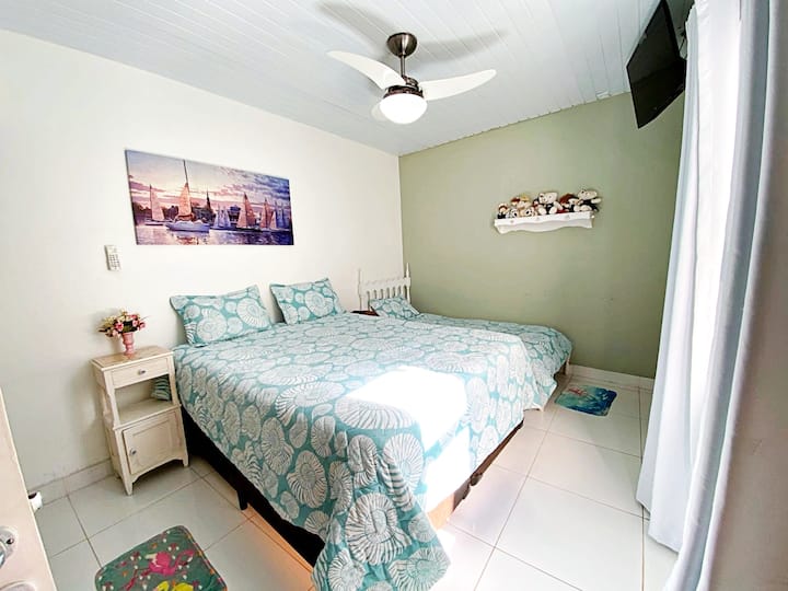 Апартман 3 - брачен кревет (широк 180-220 см) и единечен кревет (