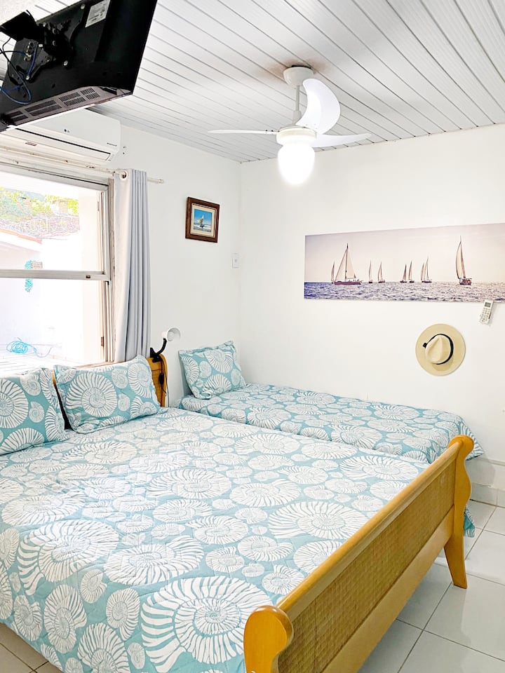 Брачен кревет (широк 150-179 см) и единечен кревет (широк 180-179