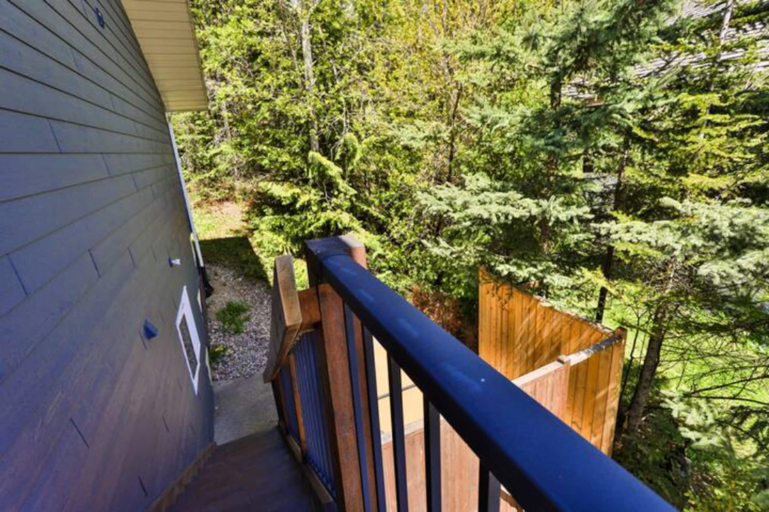 Pine Lodge | Updated | Top Floor | Hot Tub Access - Photo 38