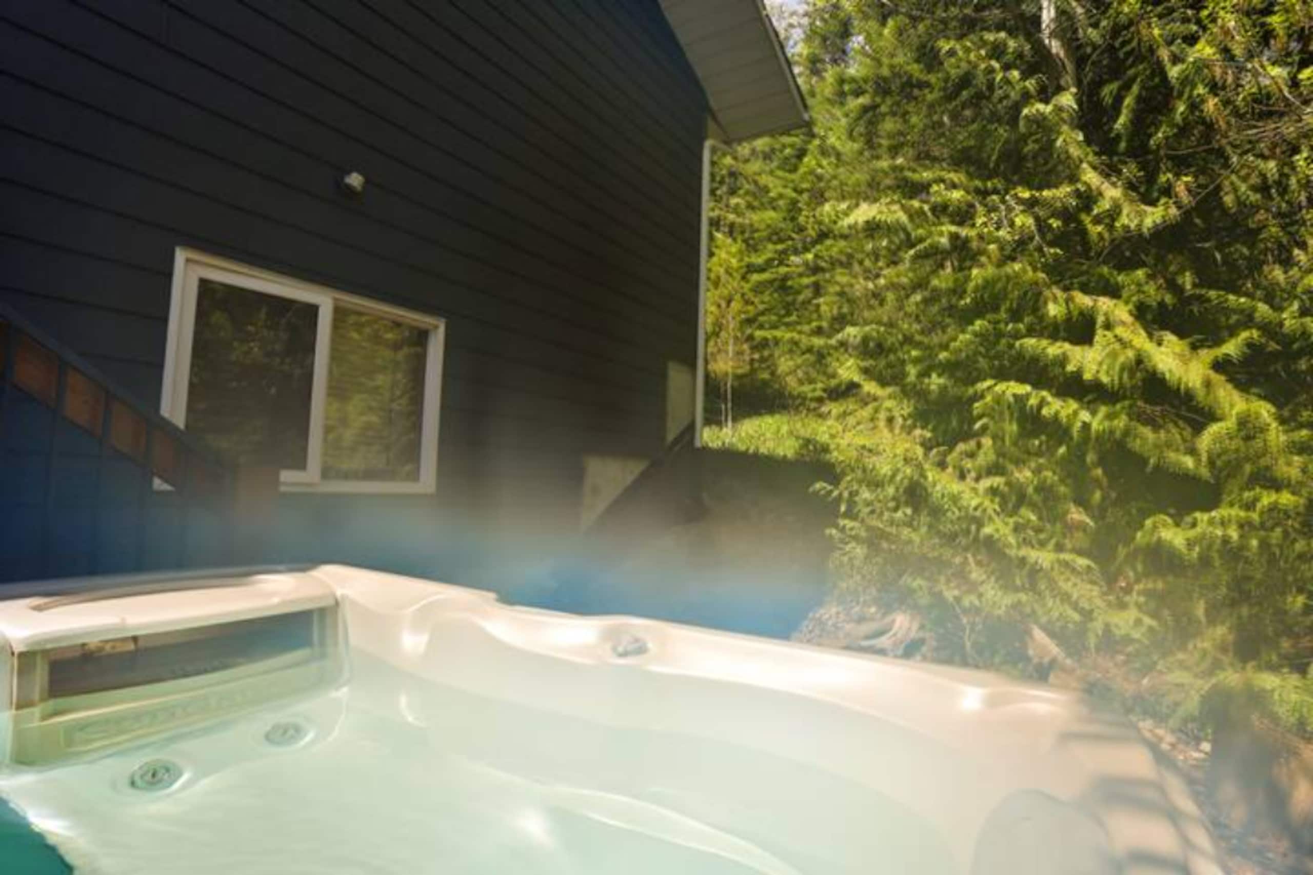 Pine Lodge | Updated | Top Floor | Hot Tub Access - Photo 41