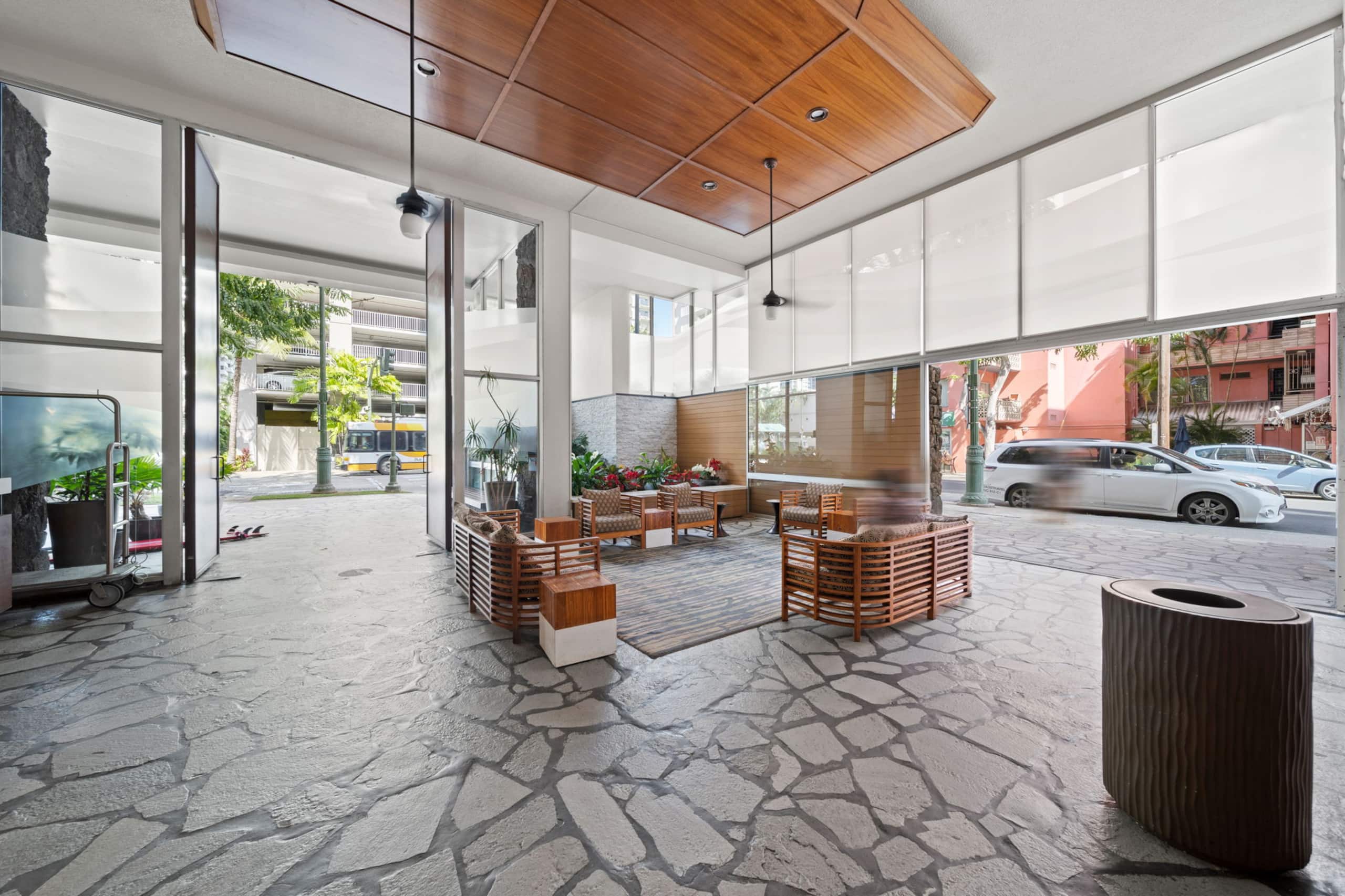 Hotel in Honolulu · ★4.9 · 1 bedroom · 1 bed · 1 private bath - Image 16