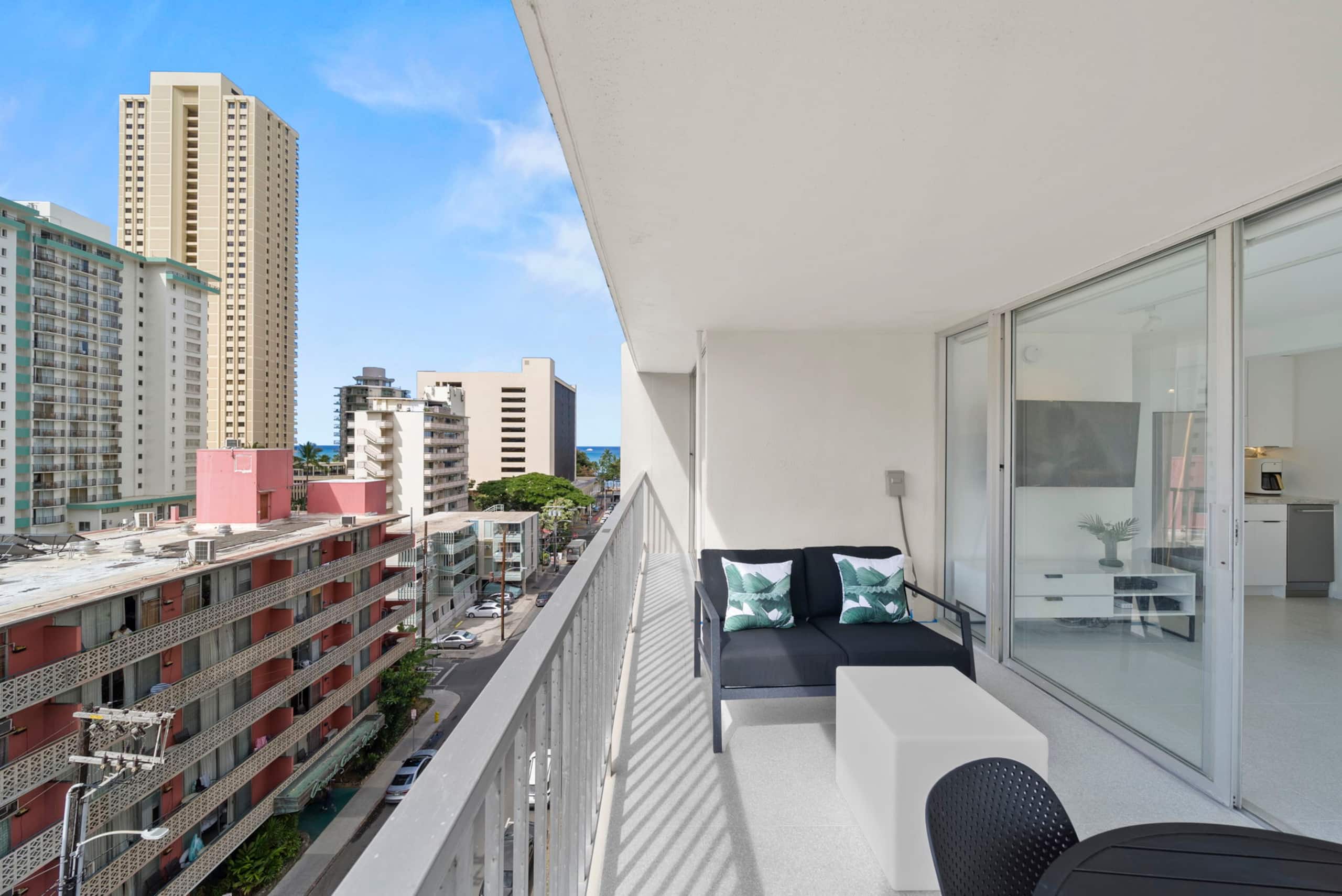Hotel in Honolulu · ★4.9 · 1 bedroom · 1 bed · 1 private bath - Image 9