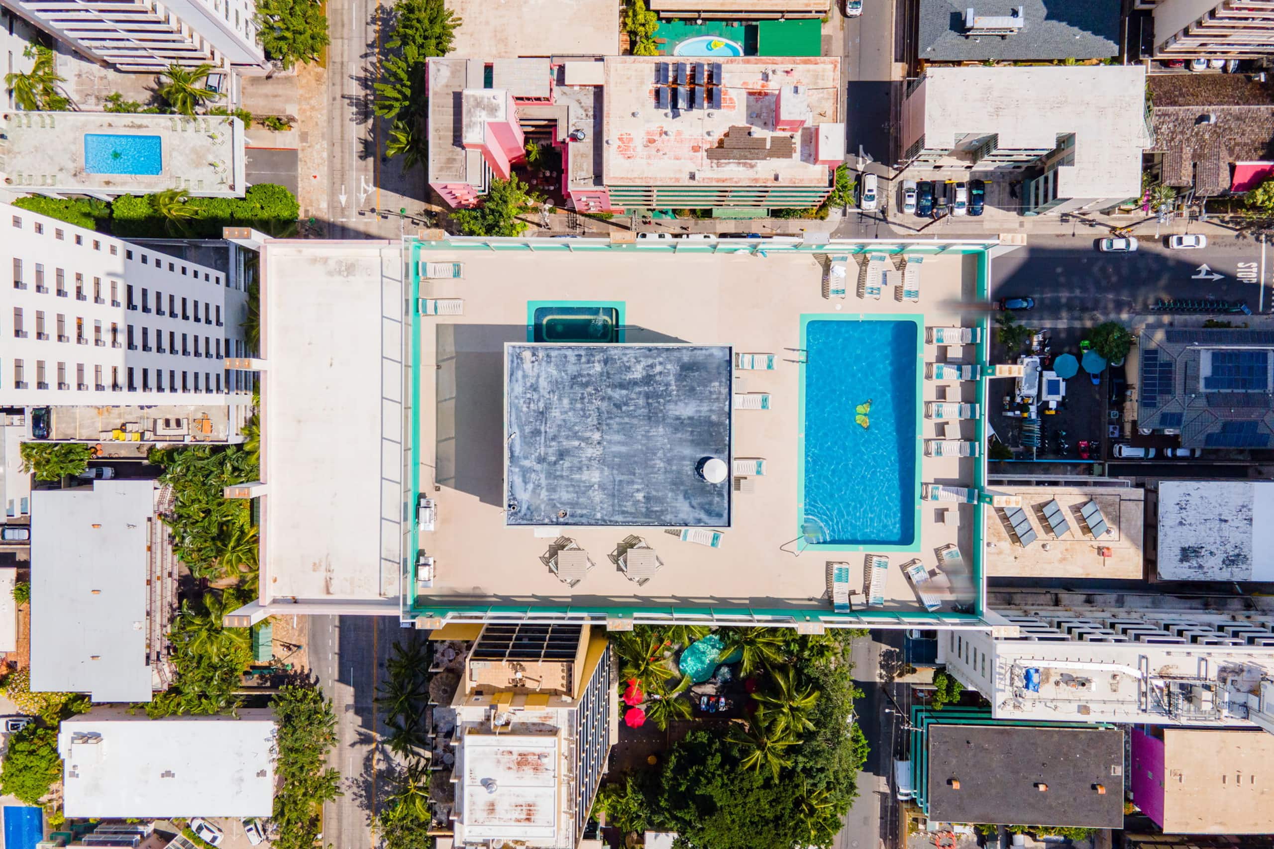 Hotel in Honolulu · ★4.9 · 1 bedroom · 1 bed · 1 private bath - Image 11