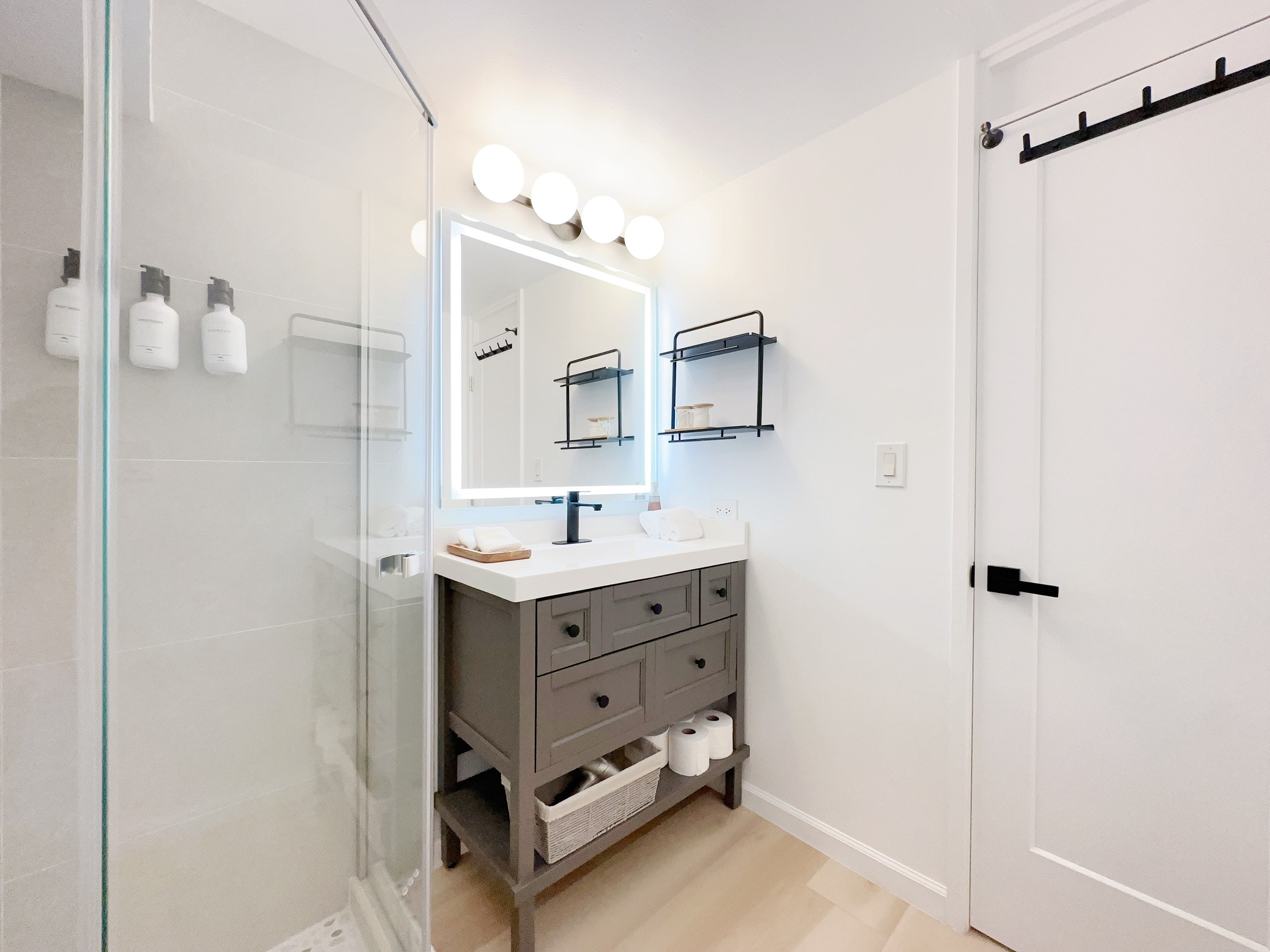 40F-High-FL Ocean View-1 Bedroom-Waikiki Beach! - Image 46